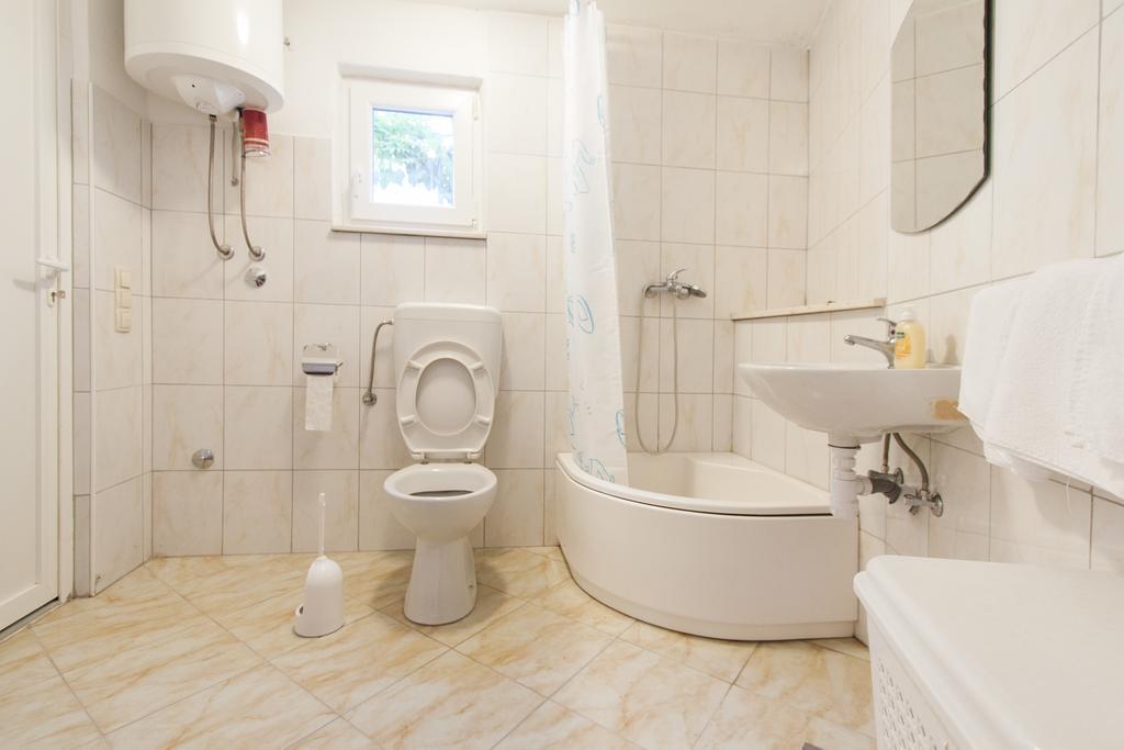 Apartment Mikulic Duće Eksteriør billede