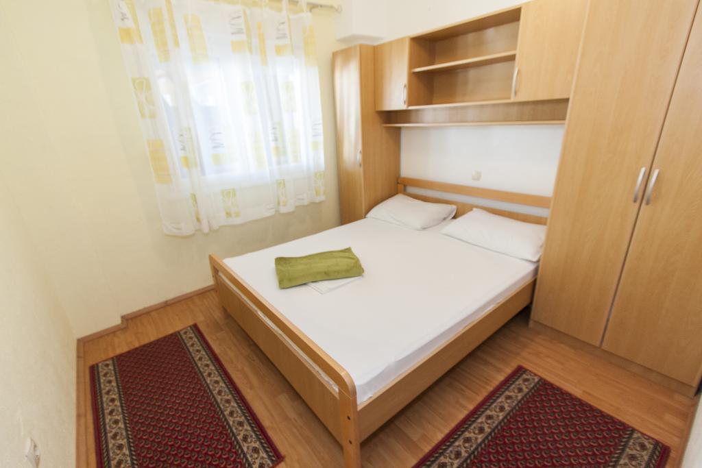 Apartment Mikulic Duće Eksteriør billede
